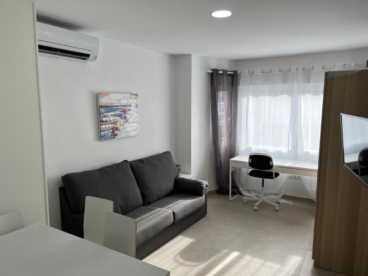 Alicante Residenca Plus Ultra Екстериор снимка