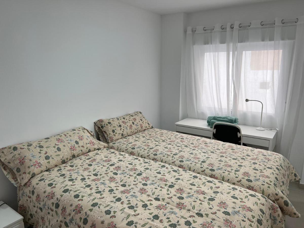 Alicante Residenca Plus Ultra Екстериор снимка